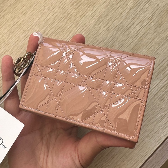 Dior Wallet 🤎 - Picture 4 of 11